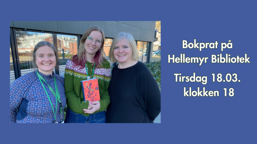 bilde av tre damer mot blå bakgrunn. Hun i midten holder en bok. 